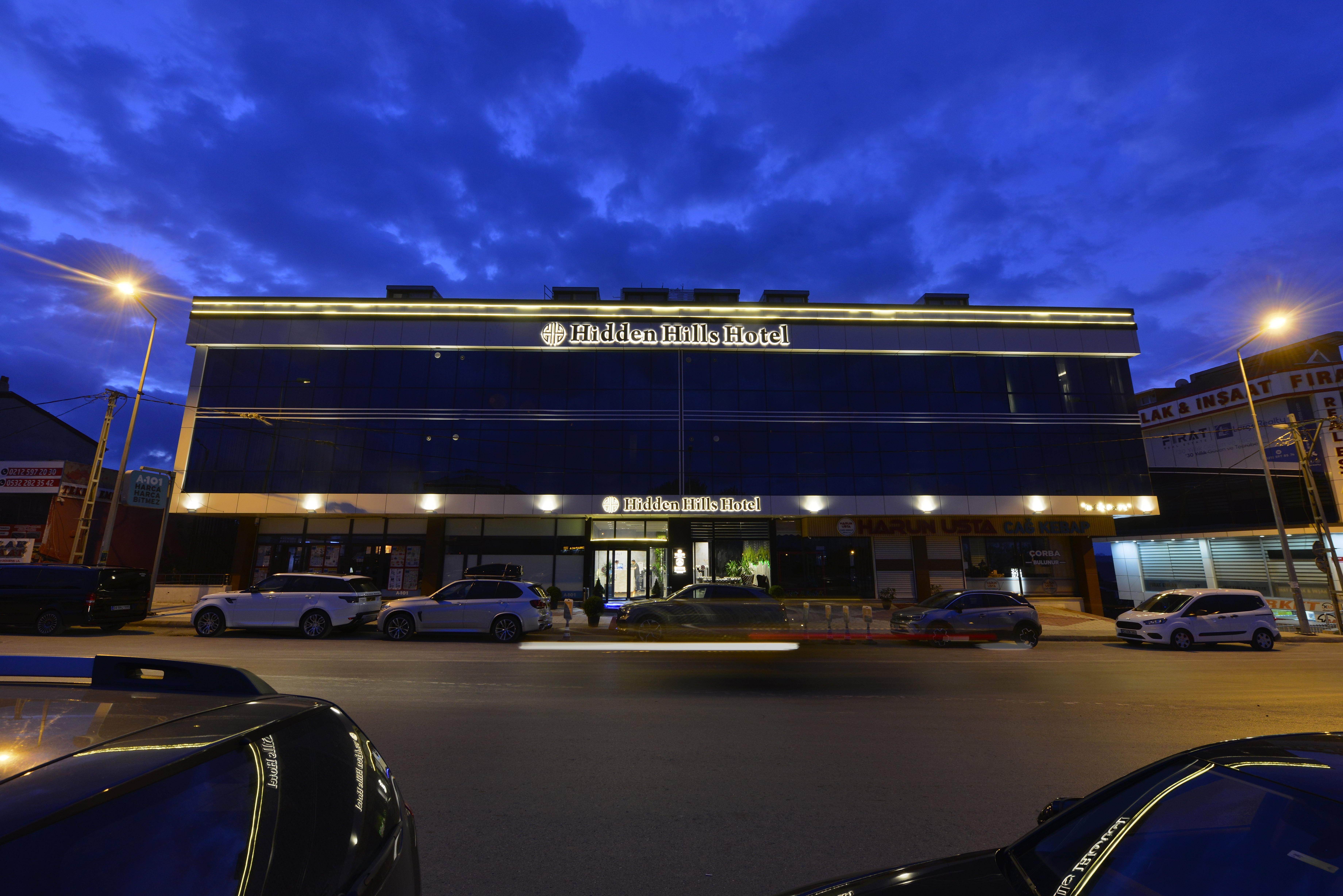 Best Western Premier Hidden Hills Hotel — Photos 1